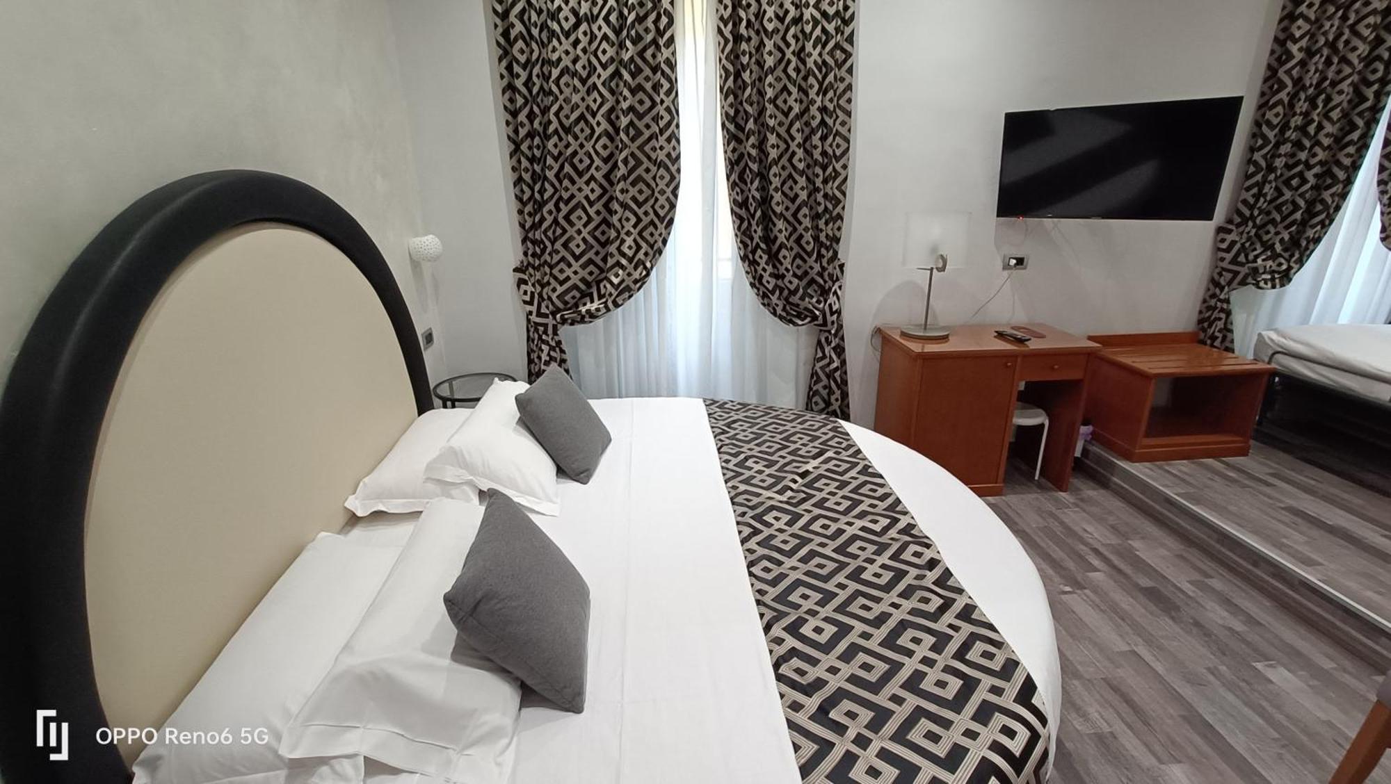House 4 Mori Hotel Roma Exterior foto