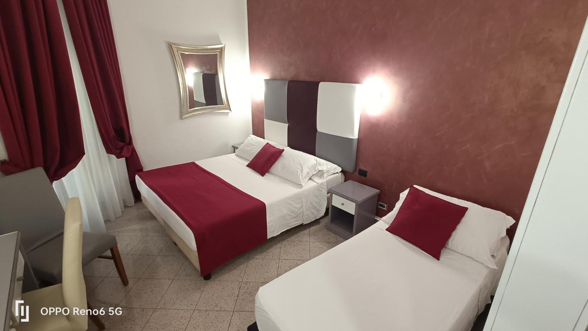 House 4 Mori Hotel Roma Exterior foto